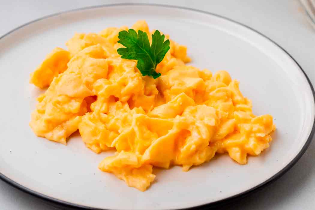 Super Scrambled Eggs